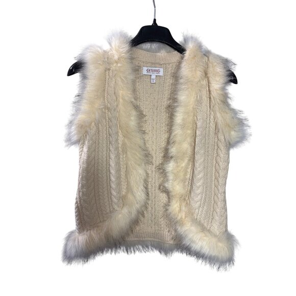 Shyanne Womens Faux Fur Trim Cable Knit Vest Size M Cream - Picture 1 of 8